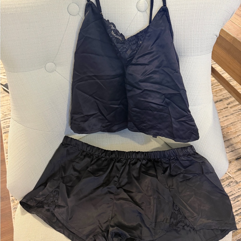 Elegant Black Lace Trim Sleepwear Set